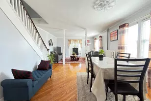 94-72 199th St, Hollis, NY 11423 - Photo 9