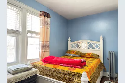 9472 199th Street, Hollis, NY 11423 - Photo 17