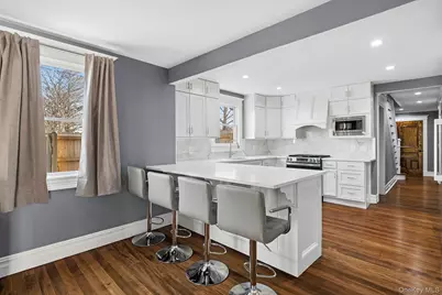 178 Main Road, Riverhead, NY 11901 - Photo 3