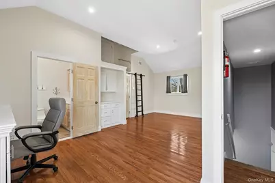 178 Main Road, Riverhead, NY 11901 - Photo 15