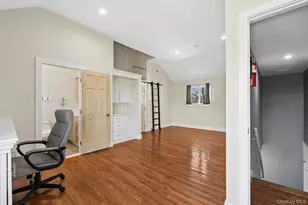 178 Main Rd, Riverhead, NY 11901 - Photo 15