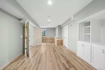 178 Main Road, Riverhead, NY 11901 - Photo 23
