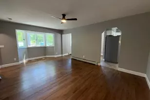 130 Park Ln, Middle Island, NY 11953 - Photo 17