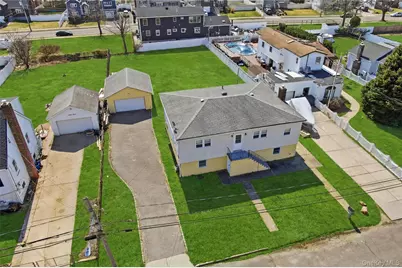 71 Orchard Street, Lindenhurst, NY 11757 - Photo 35