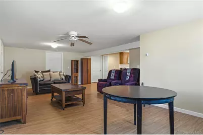 71 Orchard Street, Lindenhurst, NY 11757 - Photo 31