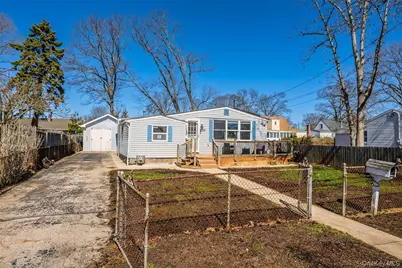 255 26th Street, Copiague, NY 11726 - Photo 39