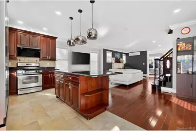 4122 169th Street, Flushing, NY 11358 - Photo 11