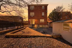 1213 Desmond Ct, Brooklyn, NY 11235 - Photo 39