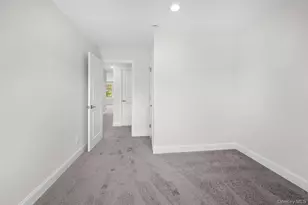 108 Maya Cir, Central Islip, NY 11722 - Photo 25