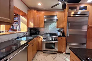 2561 Eastchester Rd, Bronx, NY 10469 - Photo 3