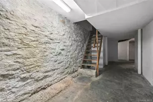 1431 Hancock St, Brooklyn, NY 11237 - Photo 39