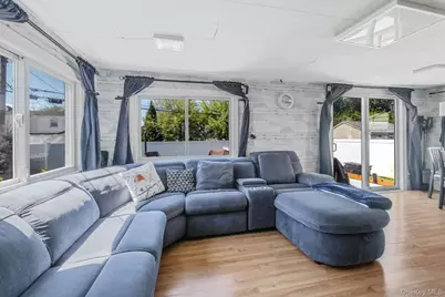 2288 3rd Street, East Meadow, NY 11554 - Photo 15