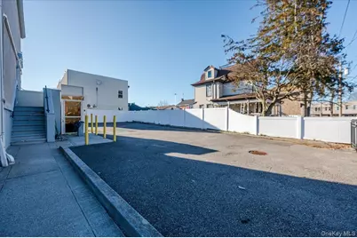 134 Jefferson Street, Inwood, NY 11096 - Photo 23