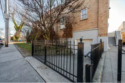 134 Jefferson Street, Inwood, NY 11096 - Photo 21