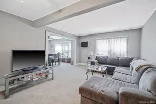 129 Bay Ave, Patchogue, NY 11772 - Photo 3