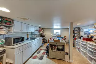 388 Forest Ave, Massapequa, NY 11758 - Photo 25