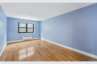 102-55 67th Road #2V, Forest Hills, NY 11375 - Photo 5
