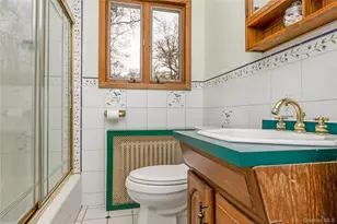 50 Bayview Ave, East Islip, NY 11730 - Photo 33