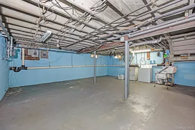 50 Bayview Avenue, East Islip, NY 11730 - Photo 41