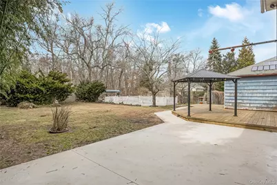 50 Bayview Avenue, East Islip, NY 11730 - Photo 21