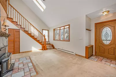 50 Bayview Avenue, East Islip, NY 11730 - Photo 25