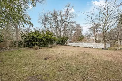 50 Bayview Avenue, East Islip, NY 11730 - Photo 19