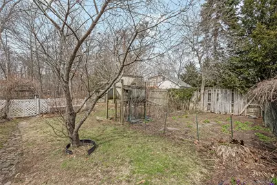 50 Bayview Avenue, East Islip, NY 11730 - Photo 7