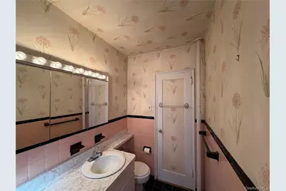 32-22 91 Street #106, East Elmhurst, NY 11369 - Photo 11