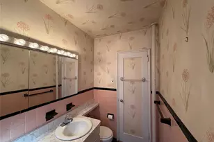 32-22 91st St, East Elmhurst, NY 11369 - Photo 11