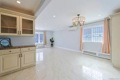 22447 76th Road, Oakland Gardens, NY 11364 - Photo 21