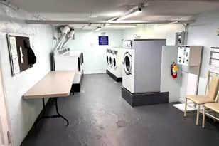 35 Floral Blvd, Floral Park, NY 11001 - Photo 15