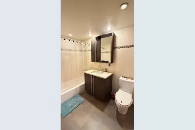 31-35 31st Street #516, Astoria, NY 11106 - Photo 5