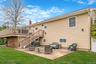 27 Spencer Way, Kings Park, NY 11754 - Photo 33