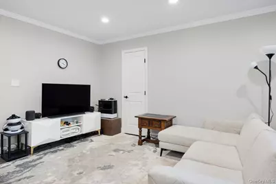 54L Glen Keith Road #54L, Glen Cove, NY 11542 - Photo 9