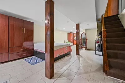 8915 88th Street, Woodhaven, NY 11421 - Photo 23