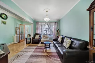 89-15 88th St, Woodhaven, NY 11421 - Photo 3