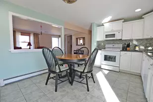 359 Randall Rd, Ridge, NY 11961 - Photo 7