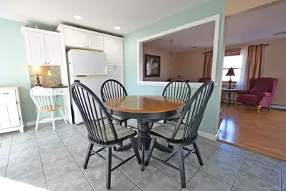 359 Randall Road, Ridge, NY 11961 - Photo 13