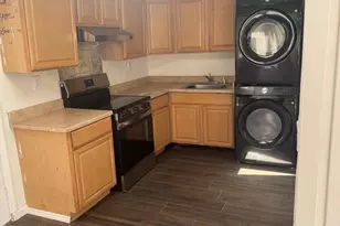 383 Locust St, Central Islip, NY 11722 - Photo 7