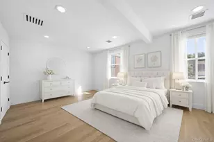 68-21 Cloverdale Ln, Bayside, NY 11364 - Photo 17