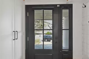 220 Sheridan Ave, Mount Vernon, NY 10552 - Photo 3