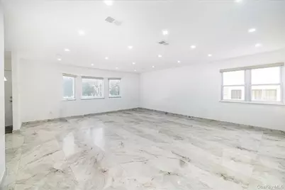 83 Arnold Court, East Rockaway, NY 11518 - Photo 3