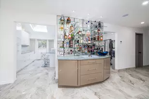 83 Arnold Ct, East Rockaway, NY 11518 - Photo 9