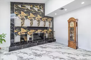 83 Arnold Ct, East Rockaway, NY 11518 - Photo 15