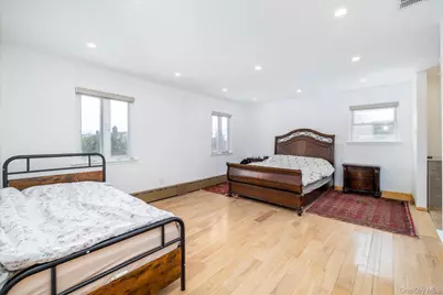 83 Arnold Court, East Rockaway, NY 11518 - Photo 23