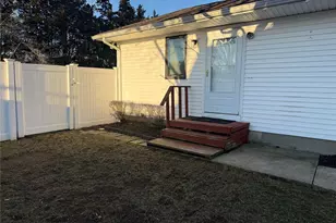 15 Donald St, Port Jefferson Station, NY 11776 - Photo 3