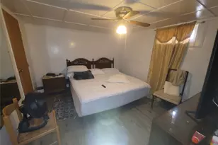 227-26 113th Dr, Queens Village, NY 11429 - Photo 17