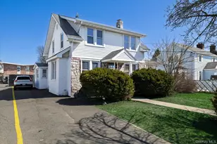 31 N Lewis Pl, Rockville Centre, NY 11570 - Photo 19
