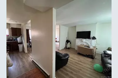 22 E Parmenter Street, Newburgh, NY 12550 - Photo 19