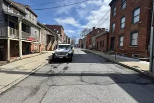 22 E Parmenter St, Newburgh, NY 12550 - Photo 9